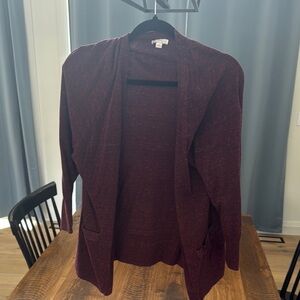 🍷 GAP Maroon Knit Cardigan Sweater – Size XS
